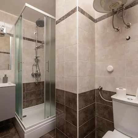 Five-bedroom In Tatil Evi *