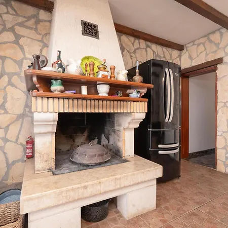 Five-bedroom In * Fažana