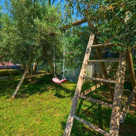 Five-bedroom In * Fažana